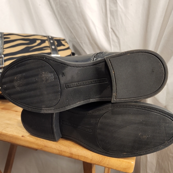 Tommy Hilfiger boots - Picture 7 of 7